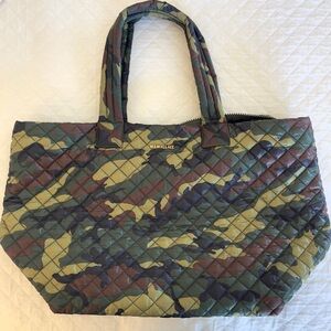 MZ WALLACE Metro Tote Camouflage Large 3 zippered pouches Strong Travel Bag EUC